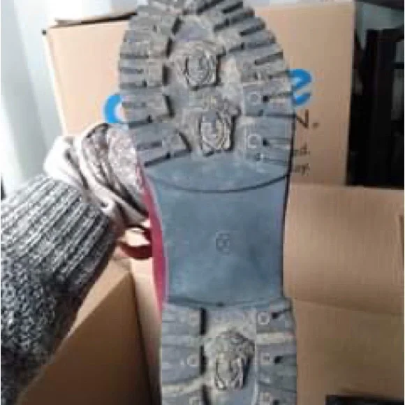 Boots - Picture 3 of 3